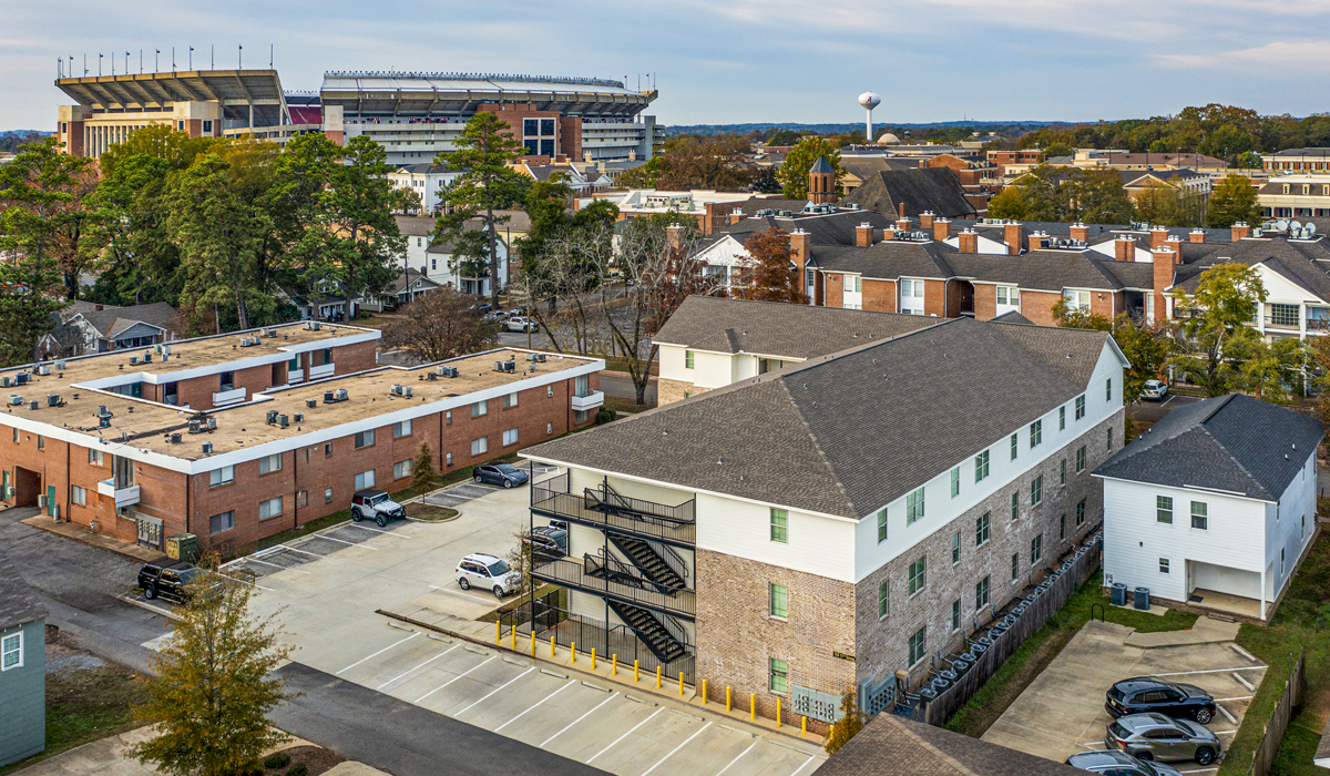 Ainsworth Apartments